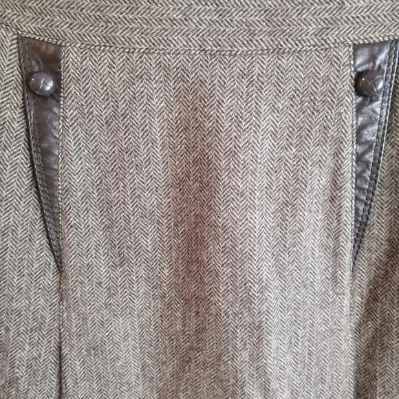 Vintage Wool Herringbone Pleated Brown Midi Skirt with Leather Accents 40 Small - Picture 9 of 14